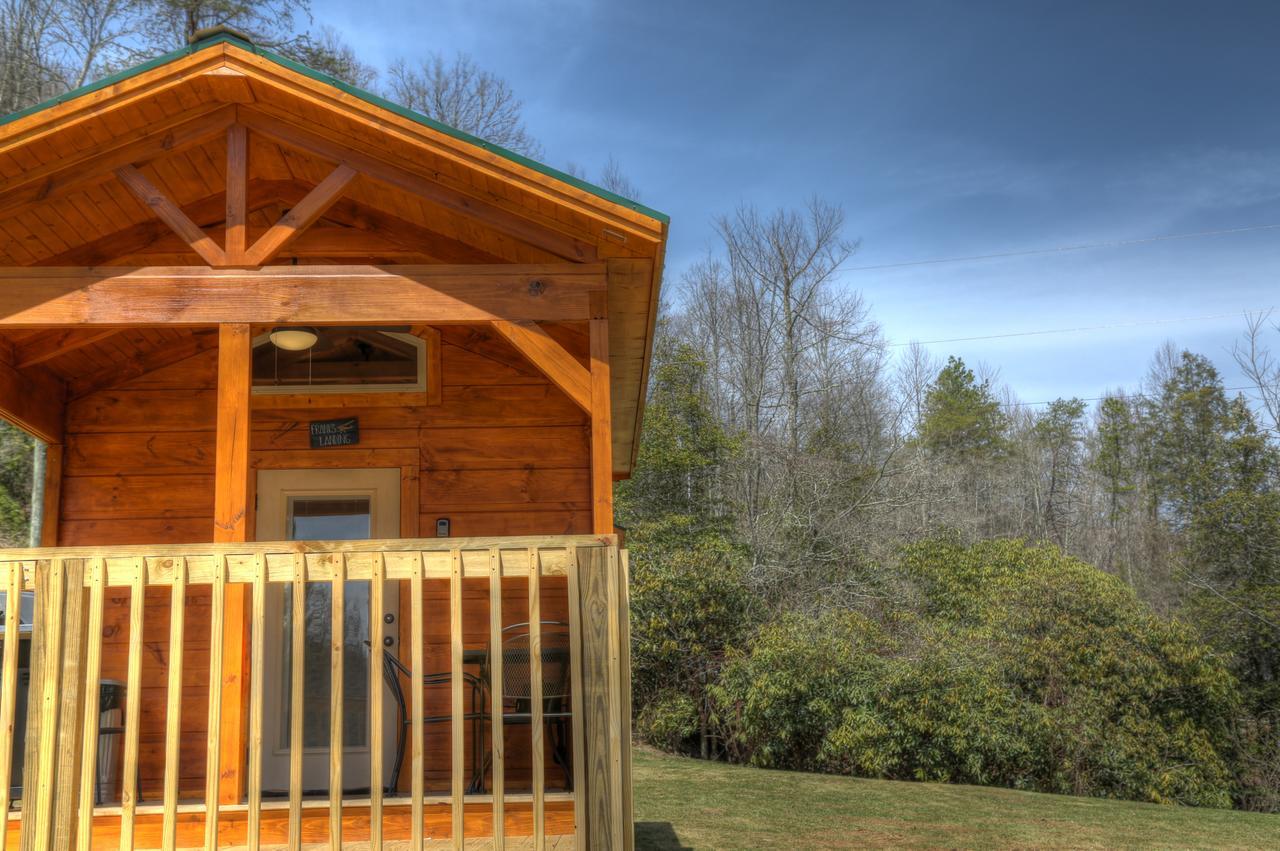 Frank'S Landing Villa Topton Bagian luar foto