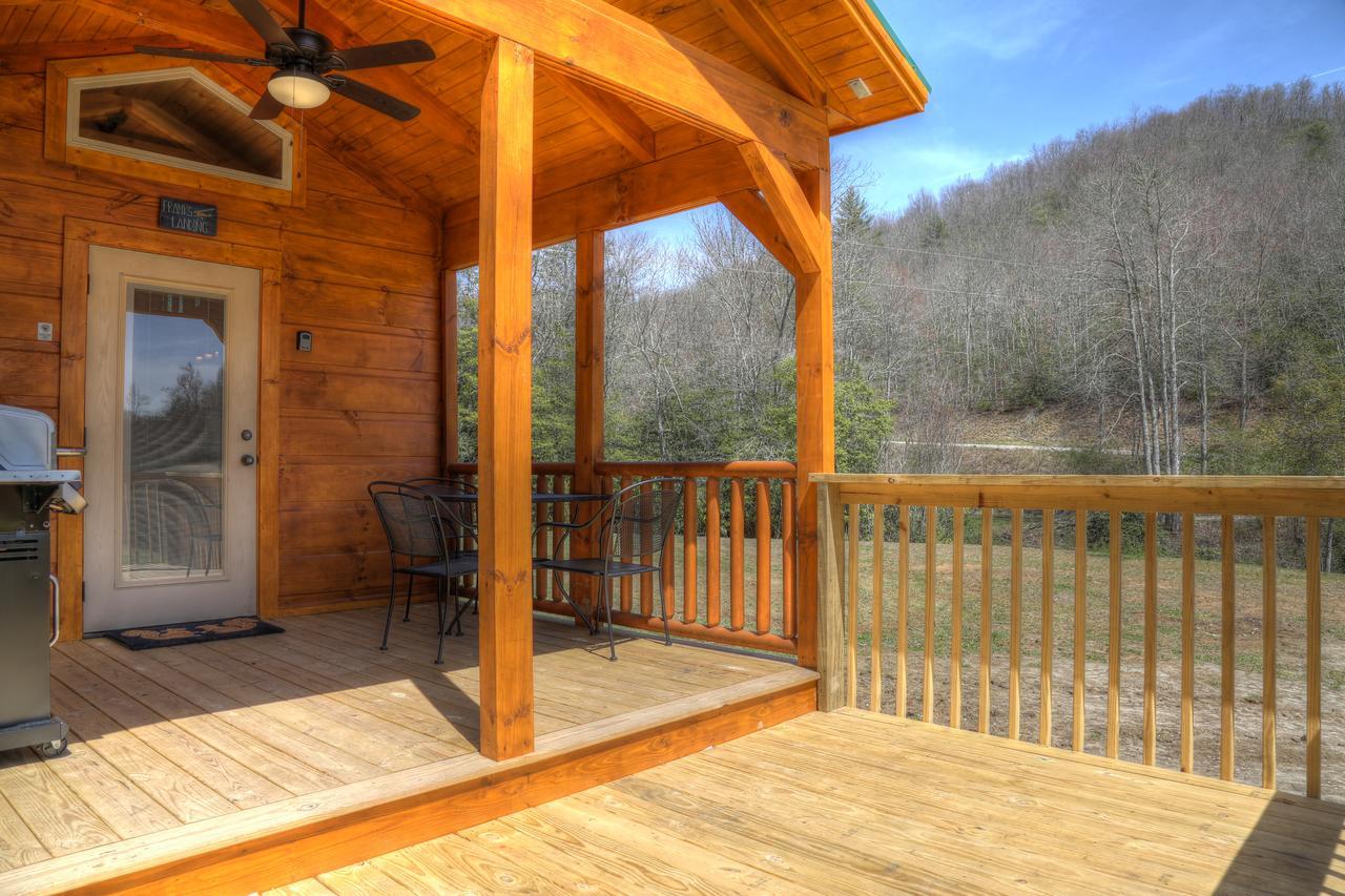 Frank'S Landing Villa Topton Bagian luar foto